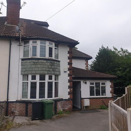Mother-In-Law Guest House Hotel Leeds Leeds  Eksteriør bilde