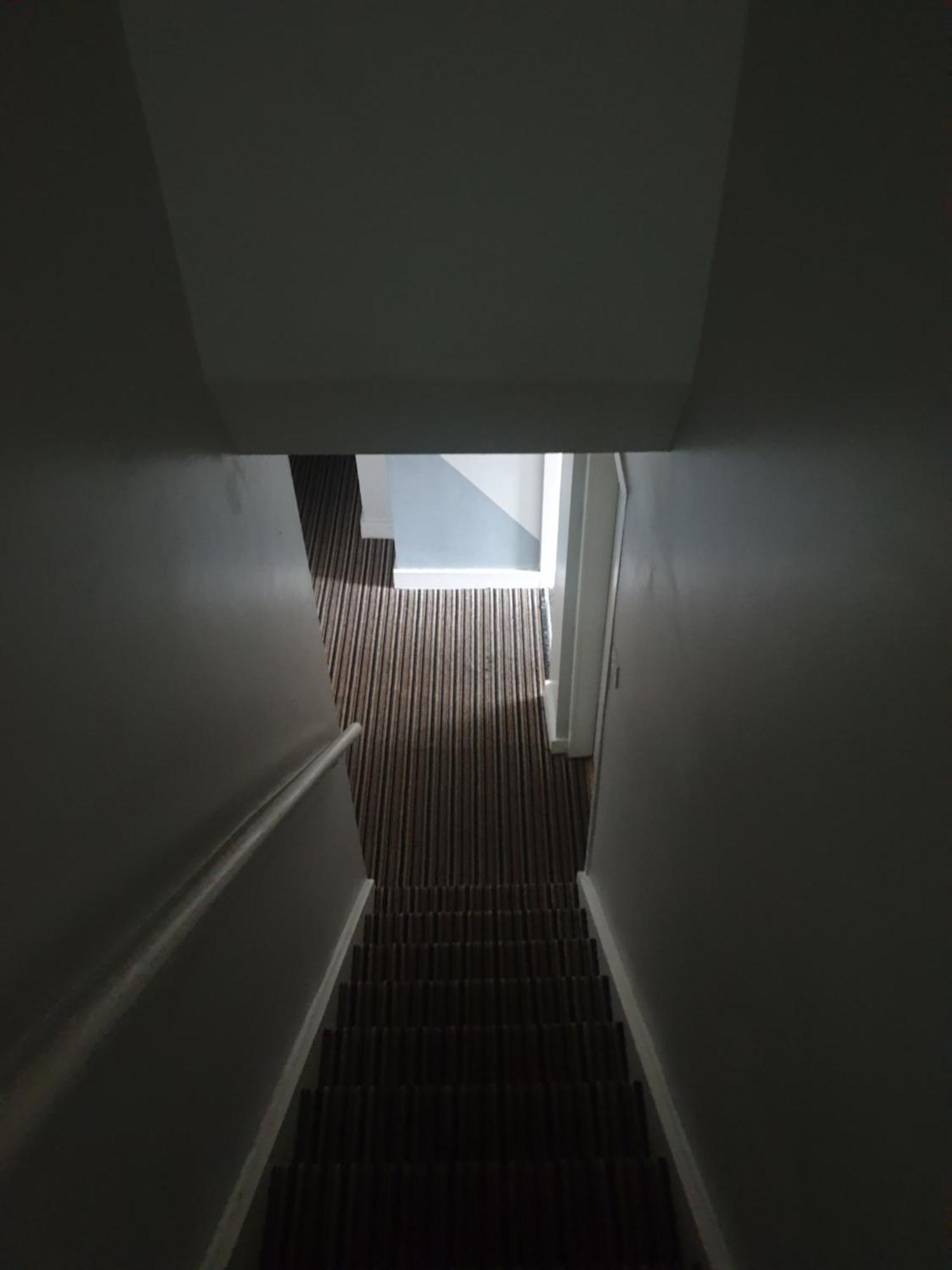 Mother-In-Law Guest House Hotel Leeds Leeds  Eksteriør bilde