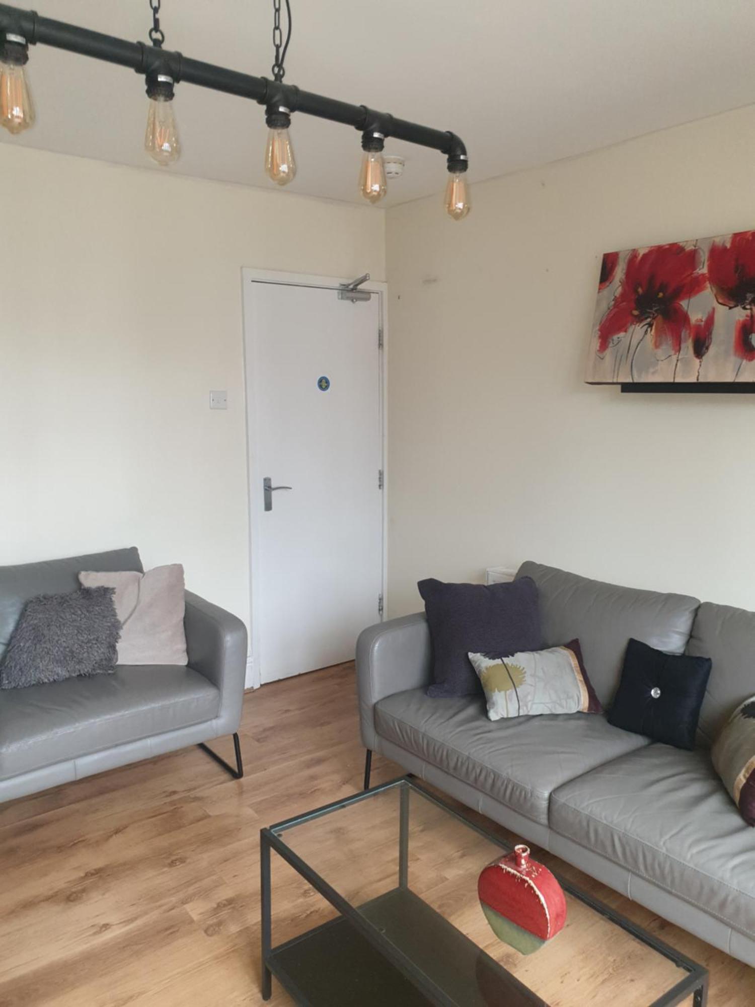 Mother-In-Law Guest House Hotel Leeds Leeds  Eksteriør bilde